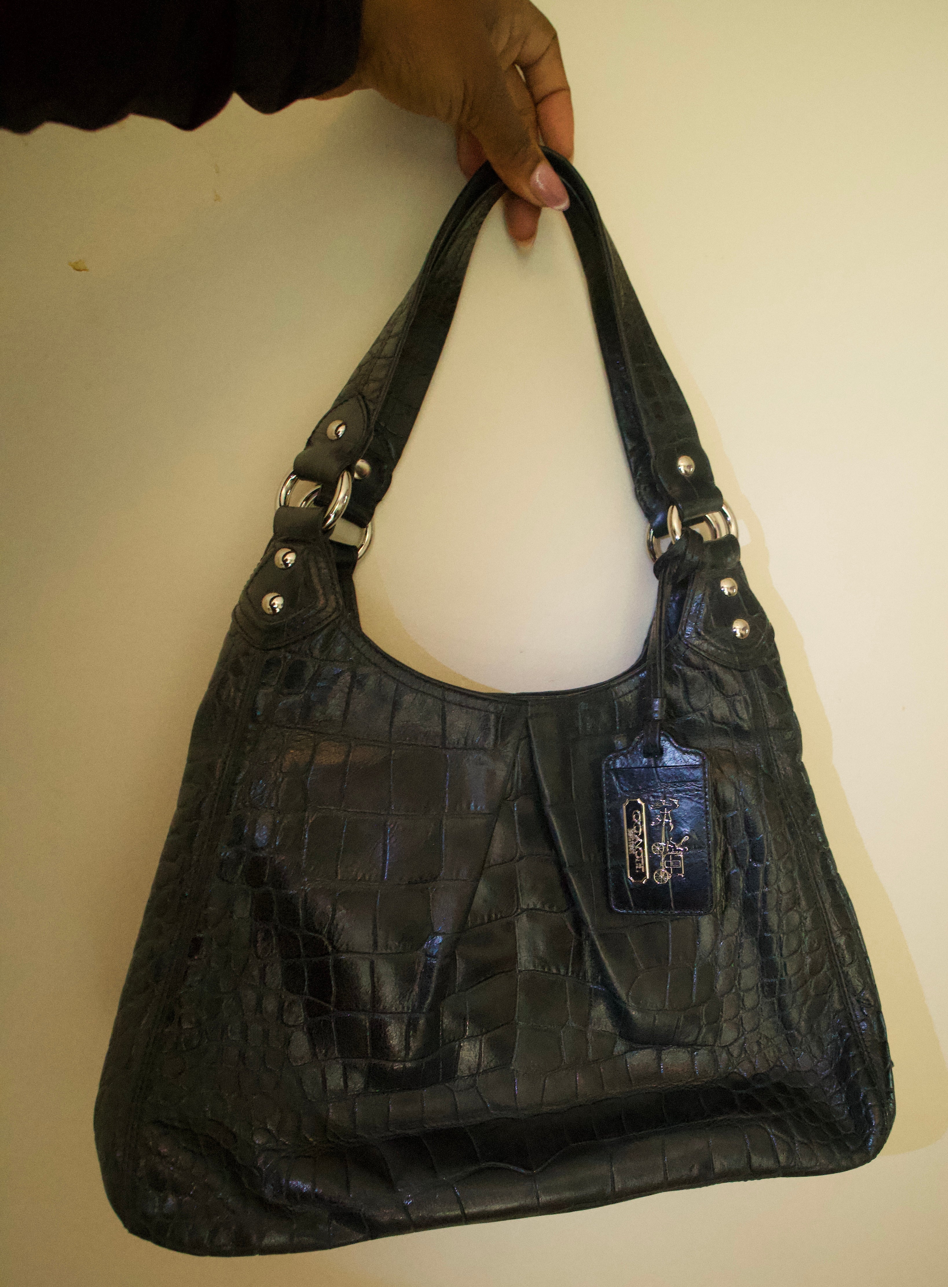Coach Madison Maggie Croc Embossed y2k Shoulder Bag-Black